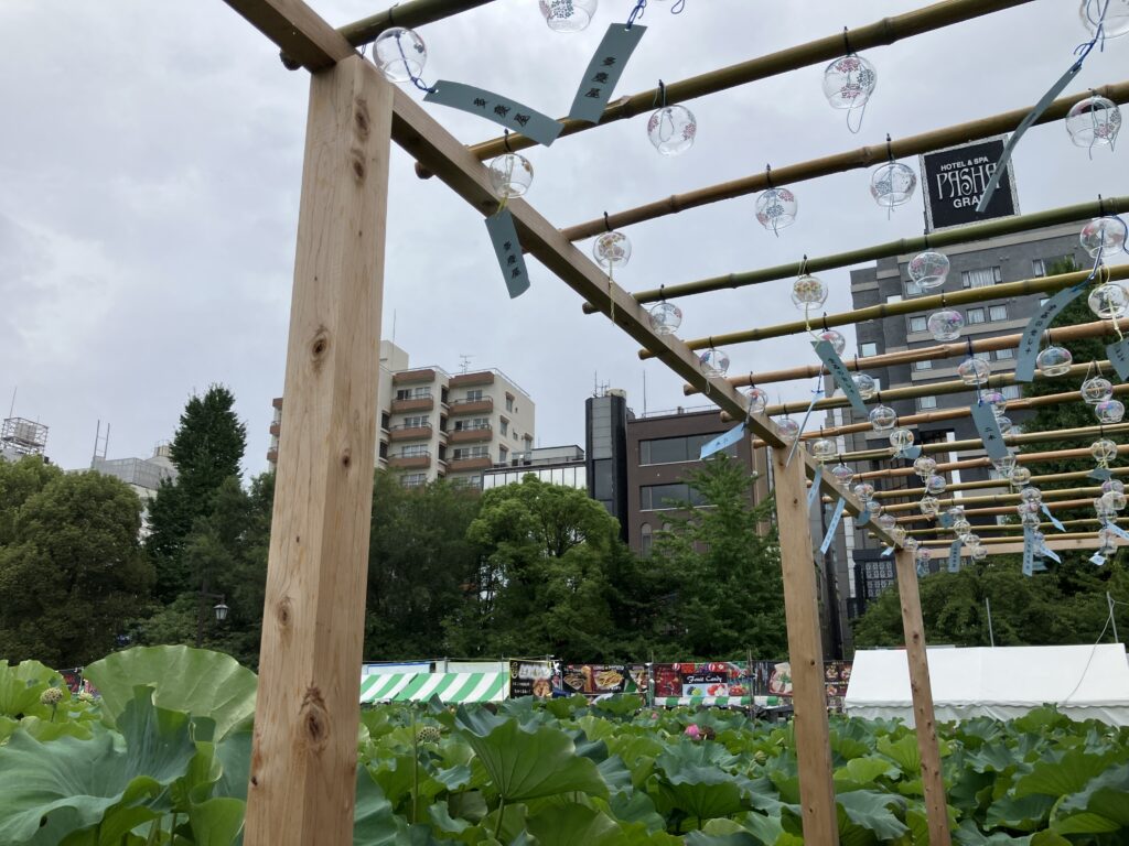 蓮見デッキの風鈴