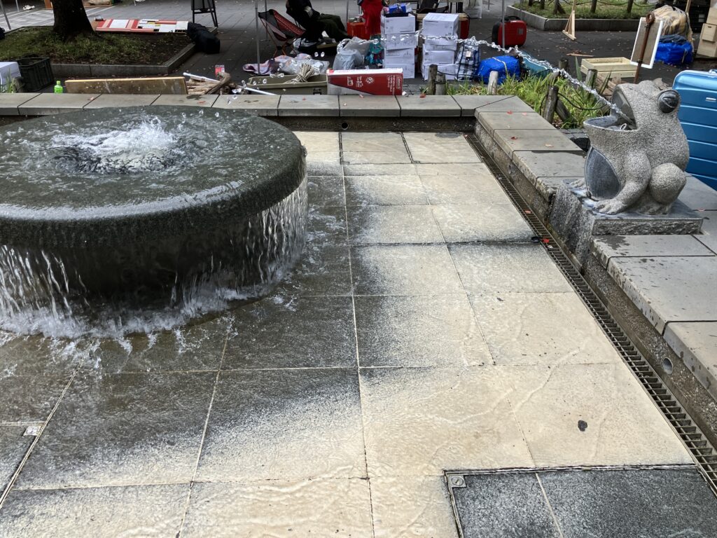 カエルの噴水