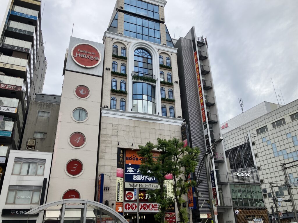 BookOffさんがあるビル