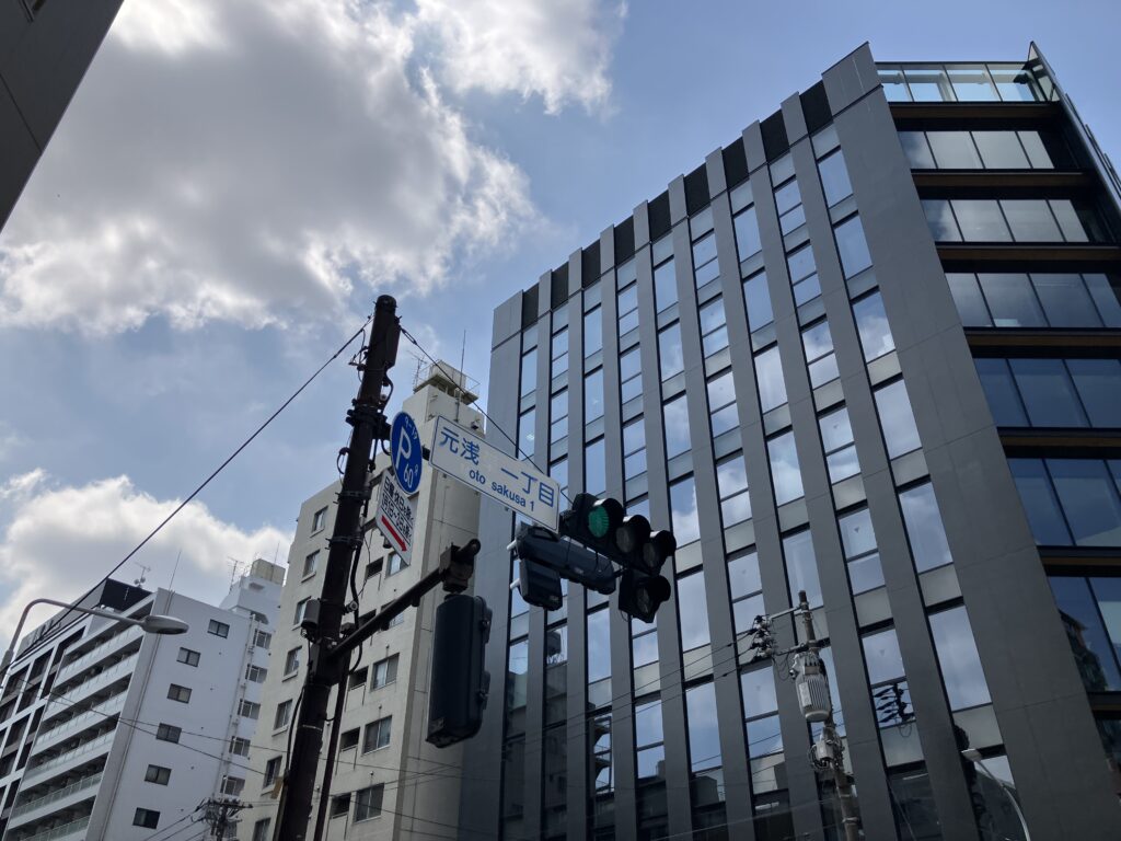 信号の文字が欠けて