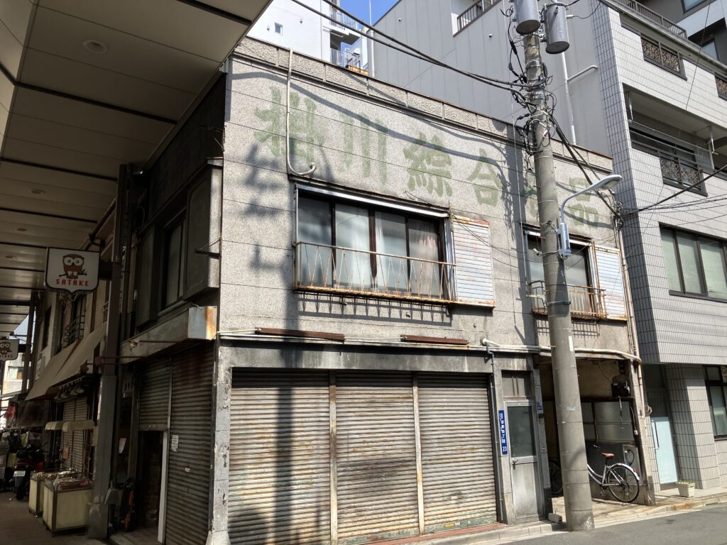 歴史を感じる建物