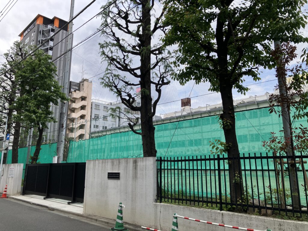 白鴎高校はお休み