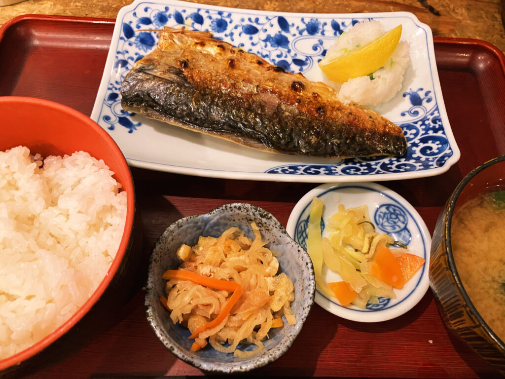 とろさば炭火焼定食