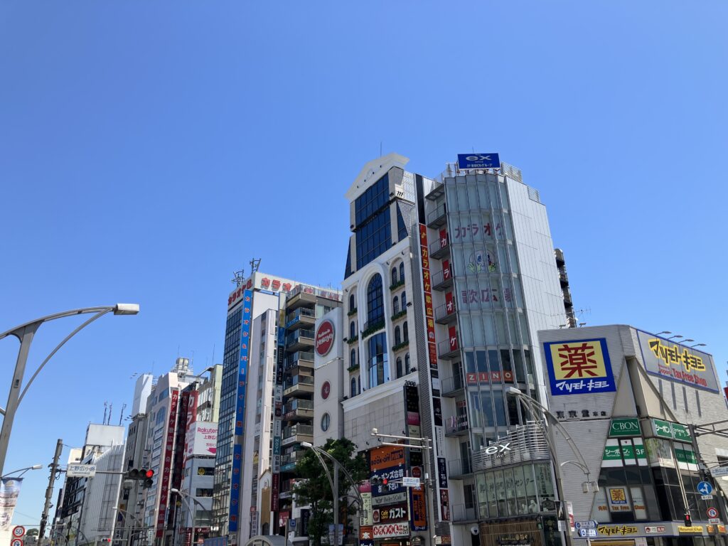 雲一つない空